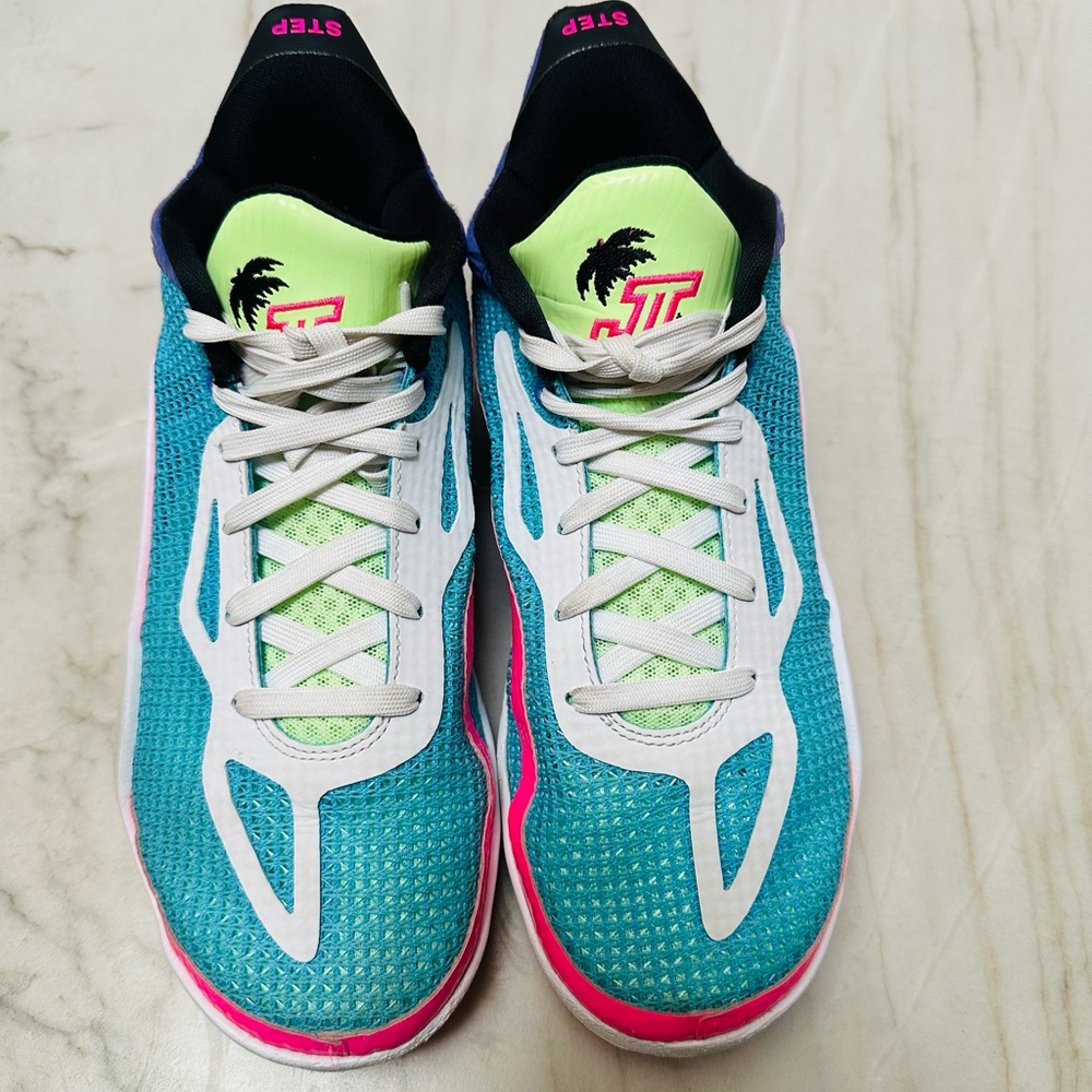(GS) Air Jordan Tatum 1 'Wave Runner' FV0172-400 Youth size 6